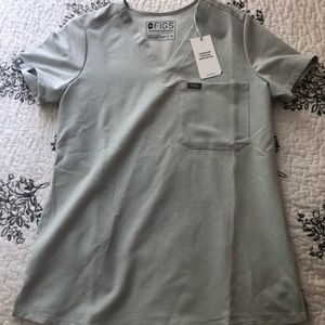 Figs scrubs XS space grey